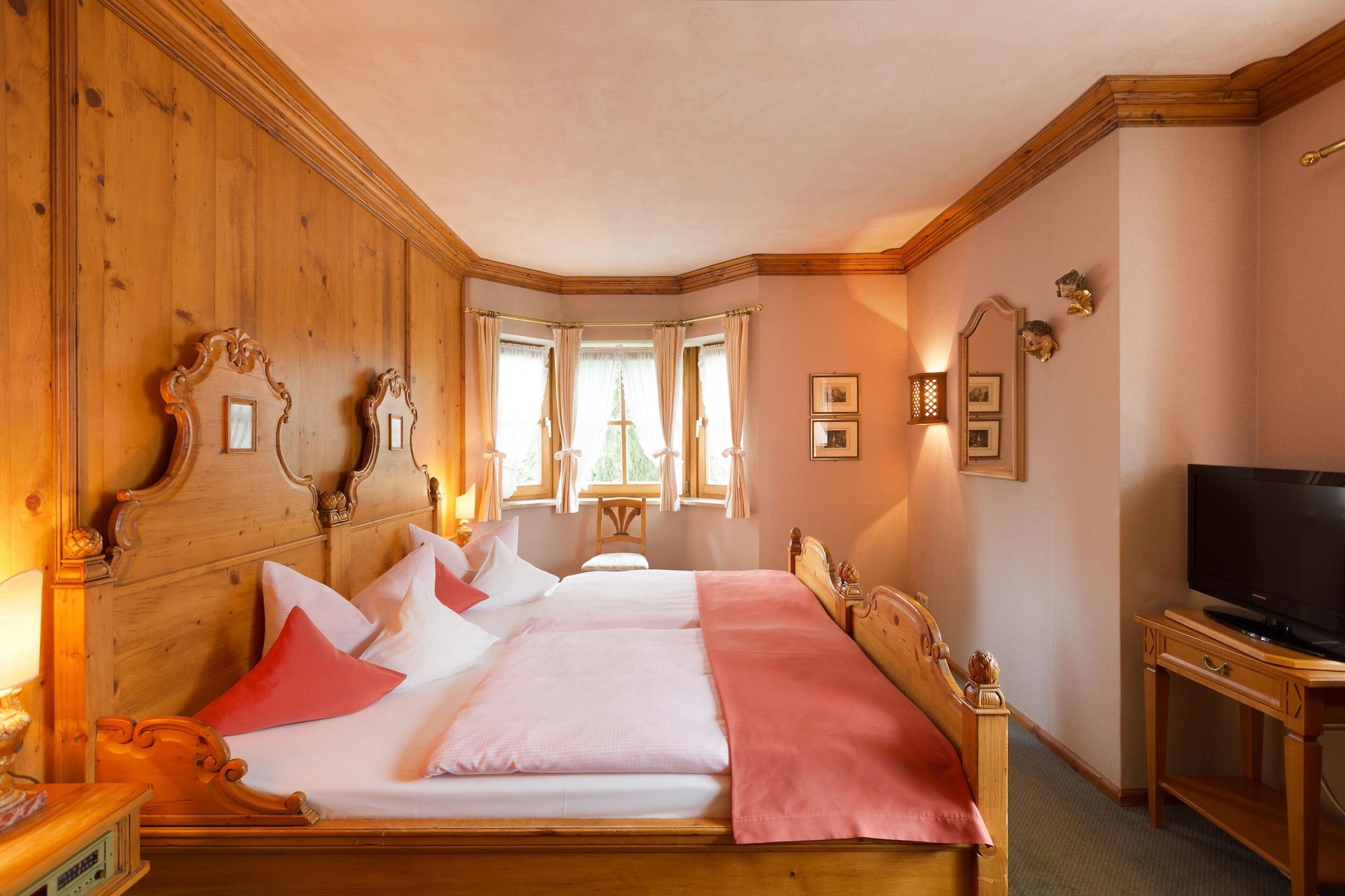 Reindl'S Partenkirchener Hof Garmisch-Partenkirchen Bagian luar foto